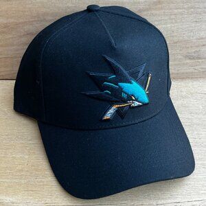 MITCHELL & NESS NHL SAN JOSE SHARKS PRO PINCH SNAPBACK HAT Structured NEW